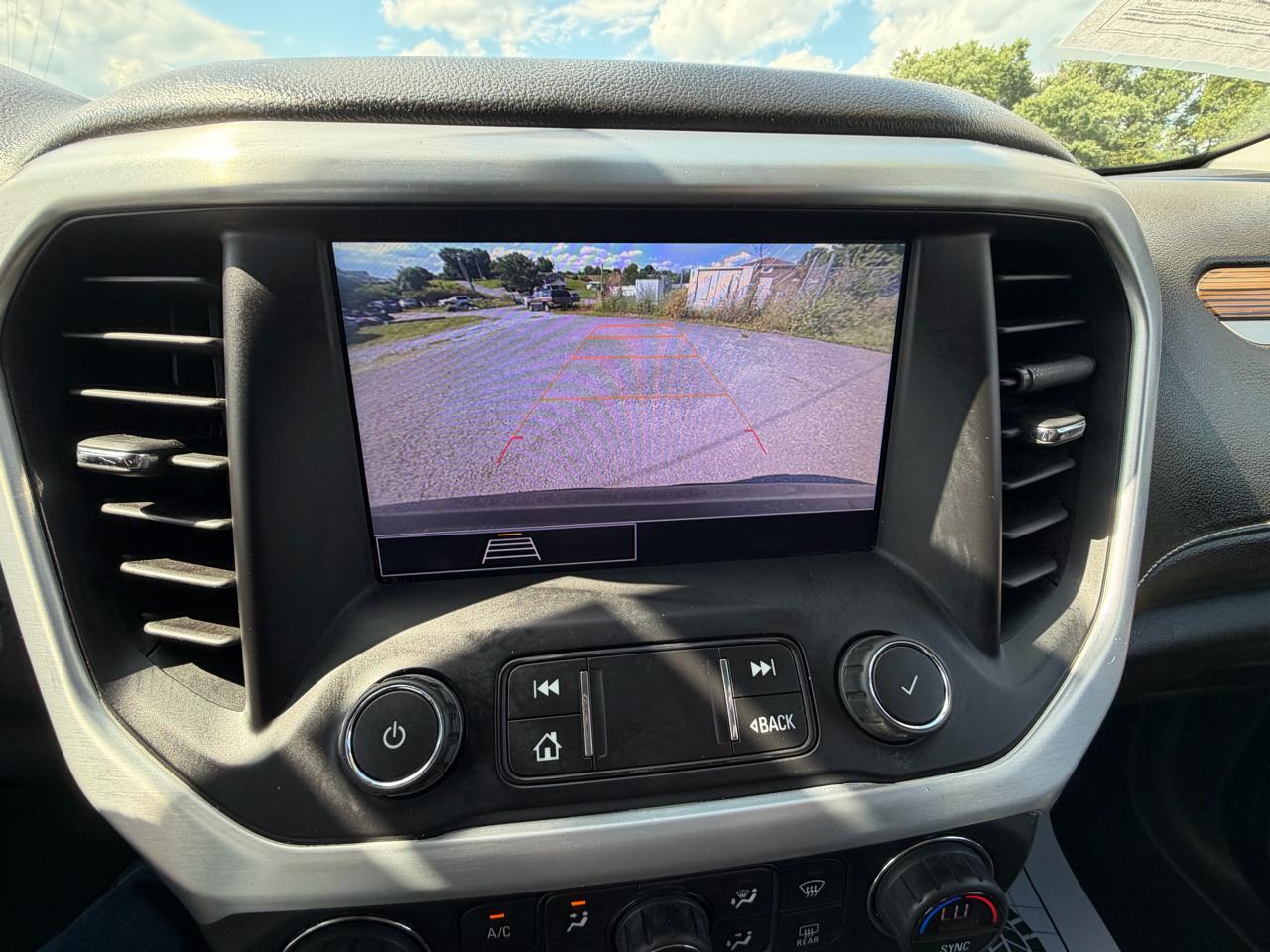 GMC Acadia SLE 2021