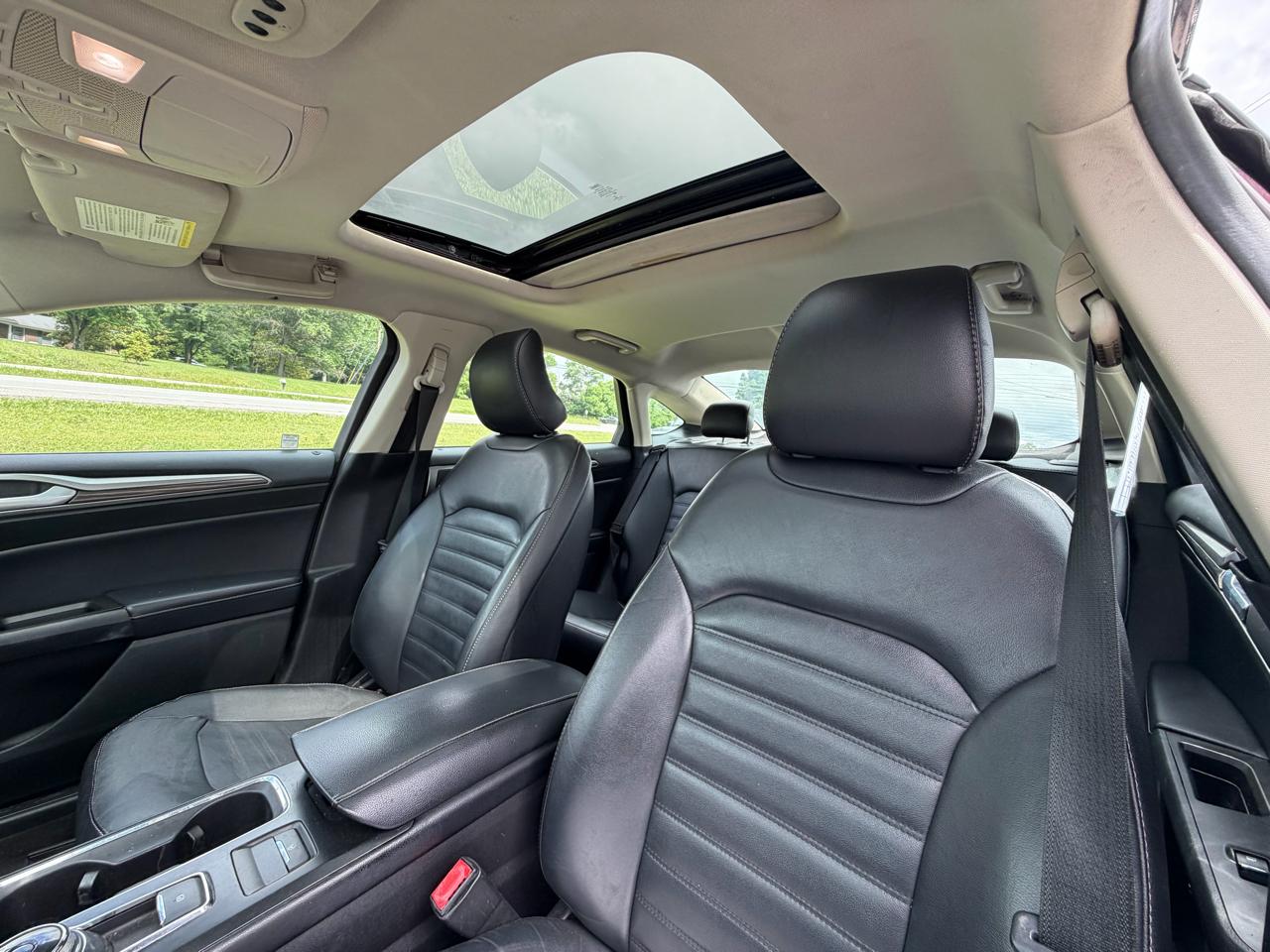 Ford Fusion SE 2017