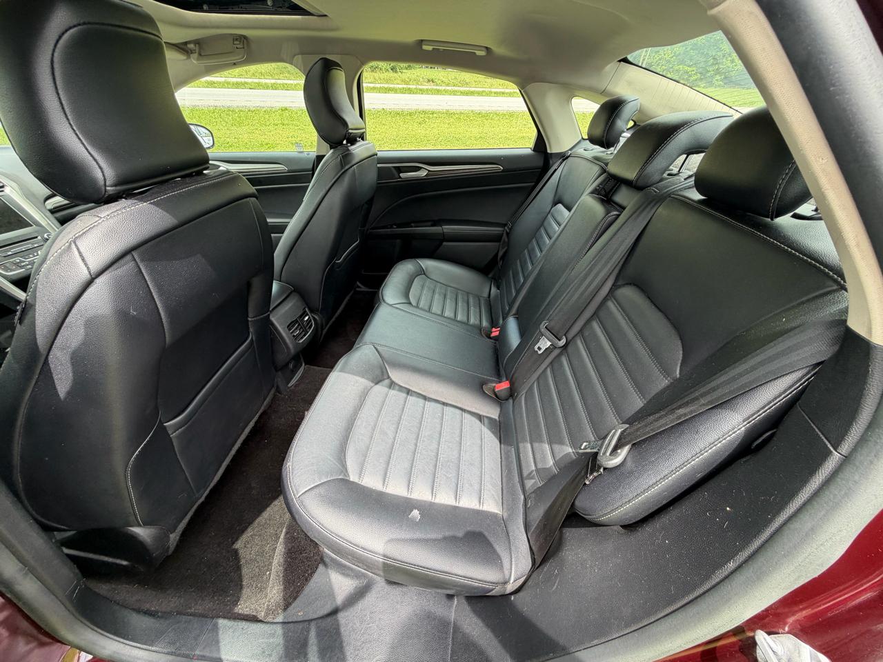 Ford Fusion SE 2017