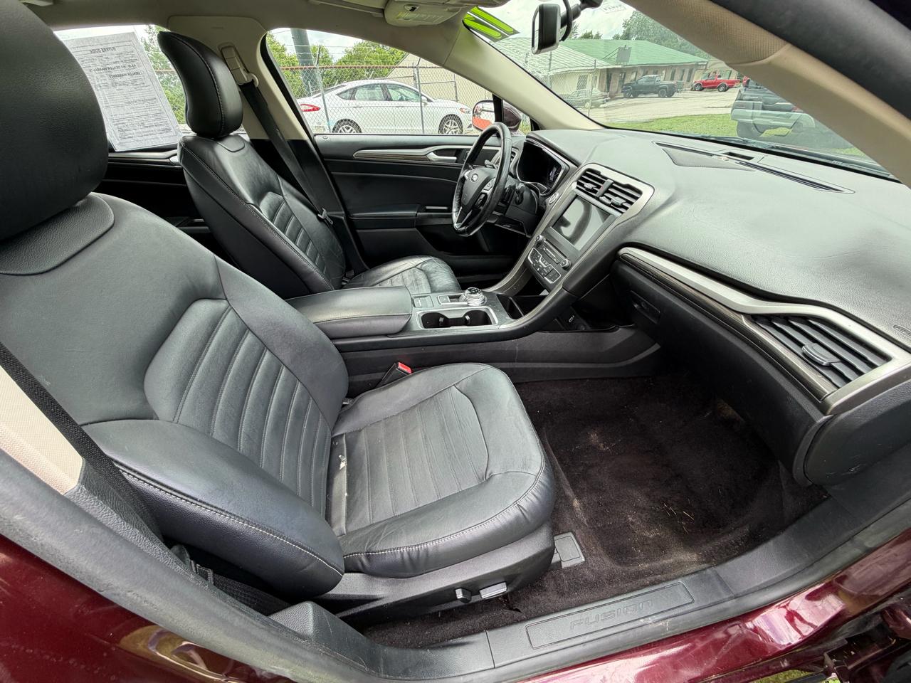 Ford Fusion SE 2017