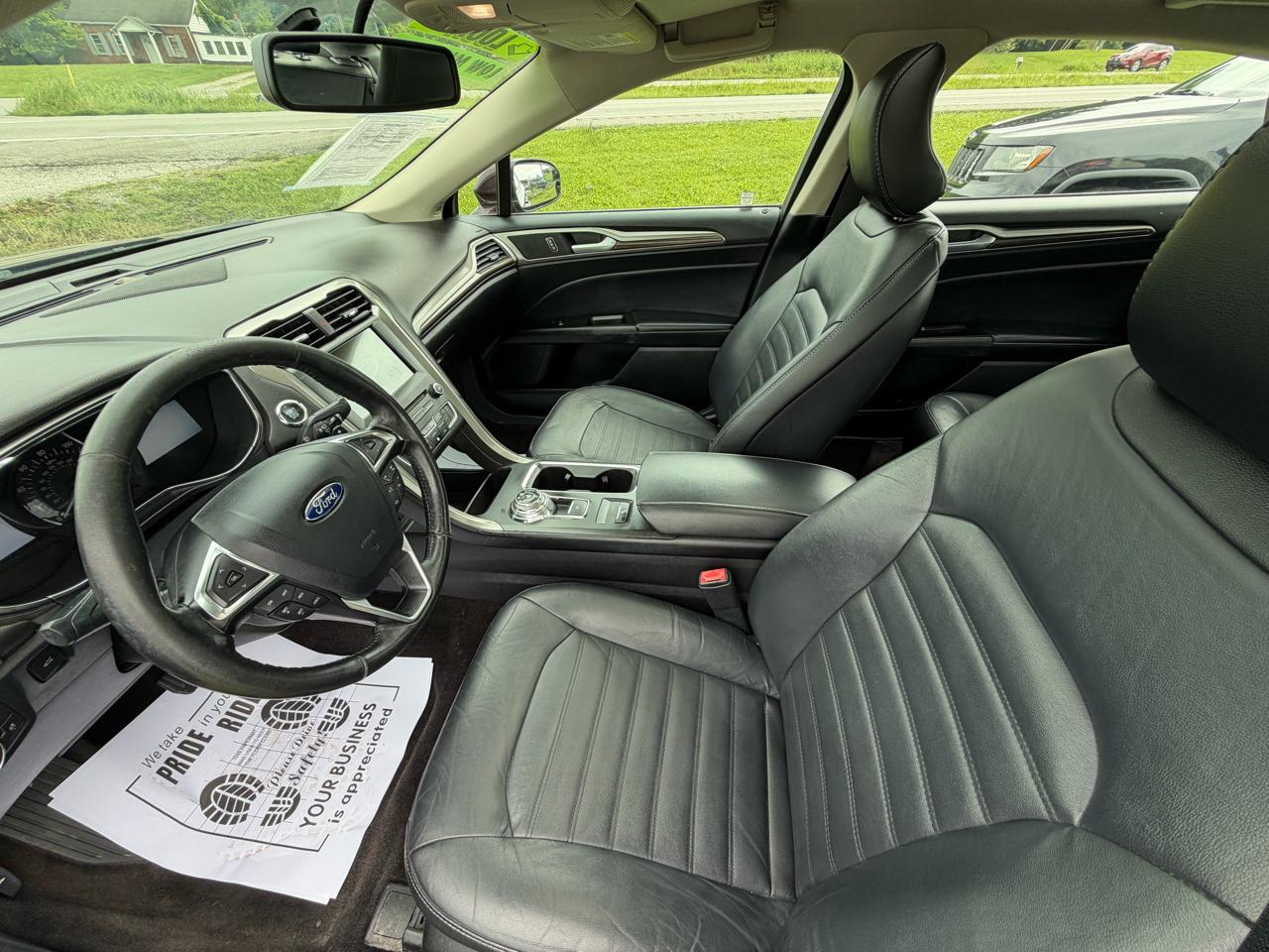 Ford Fusion SE 2017