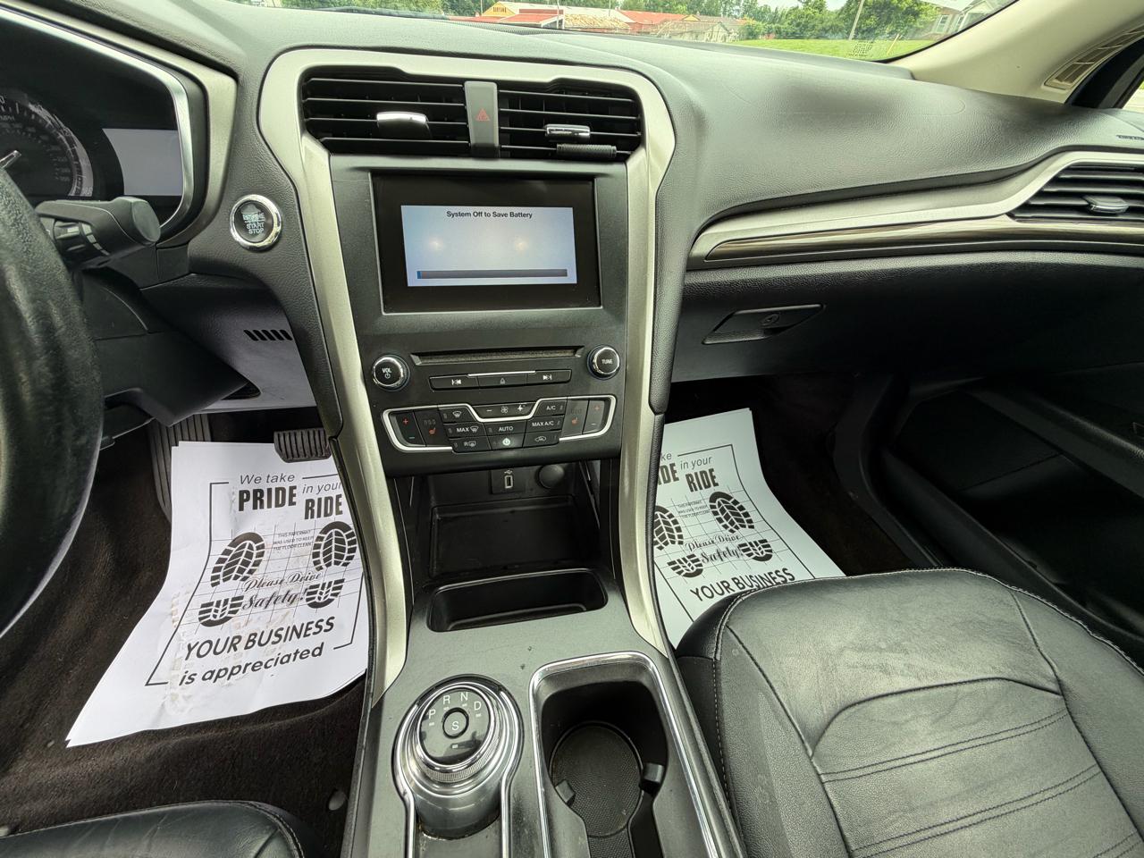 Ford Fusion SE 2017