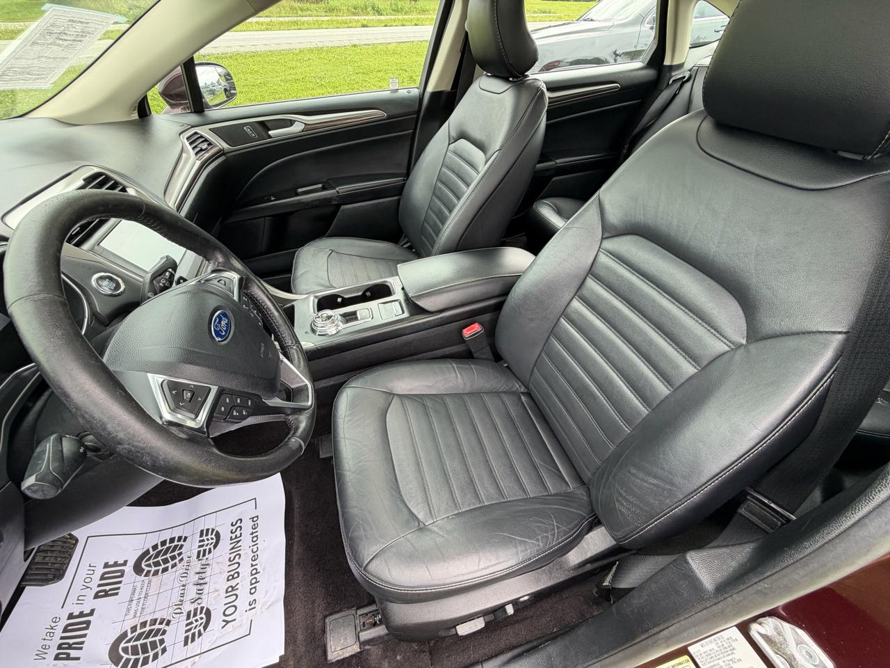 Ford Fusion SE 2017