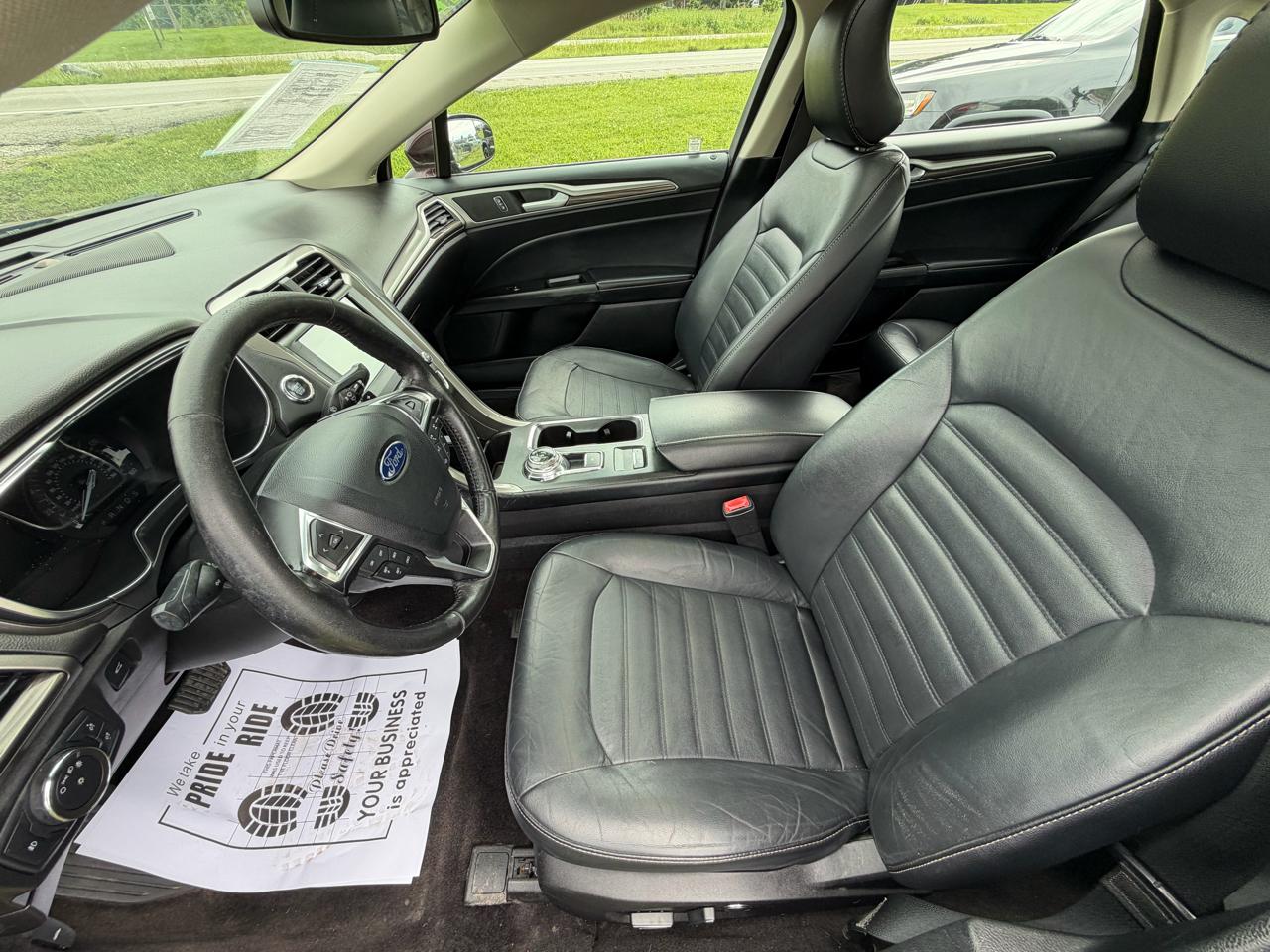Ford Fusion SE 2017