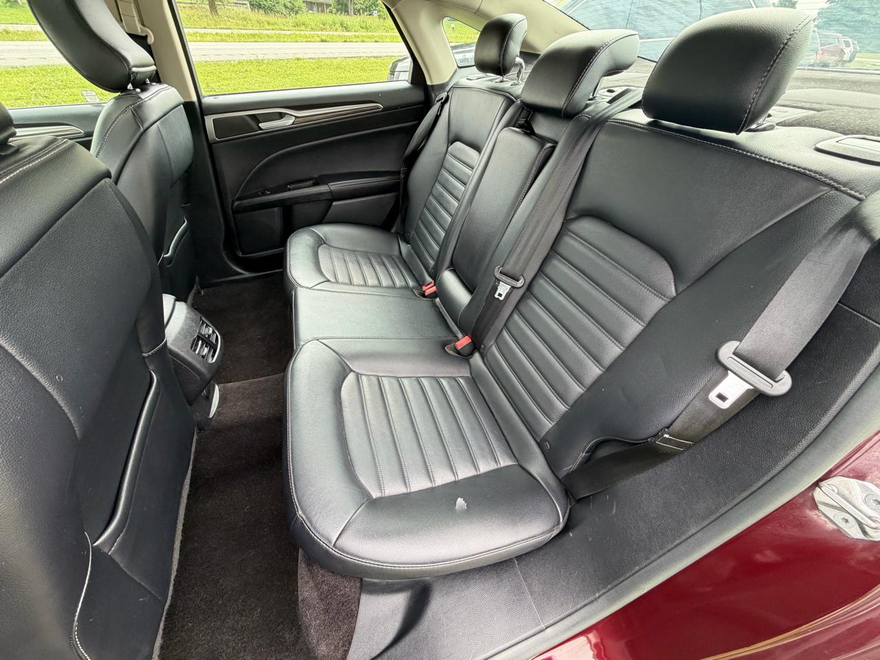 Ford Fusion SE 2017