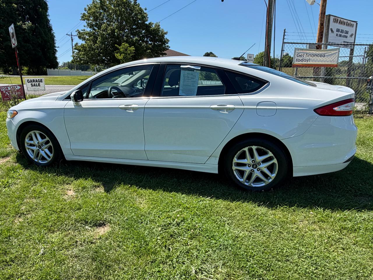 Ford Fusion SE 2014