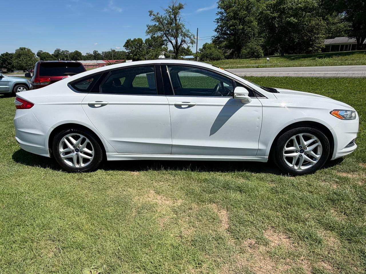 Ford Fusion SE 2014