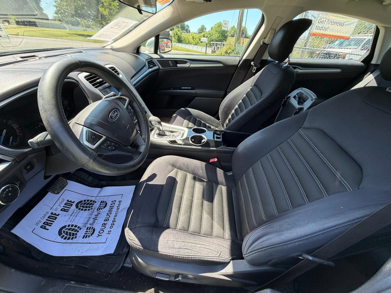 Ford Fusion SE 2014