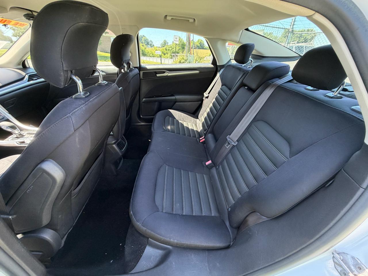 Ford Fusion SE 2014