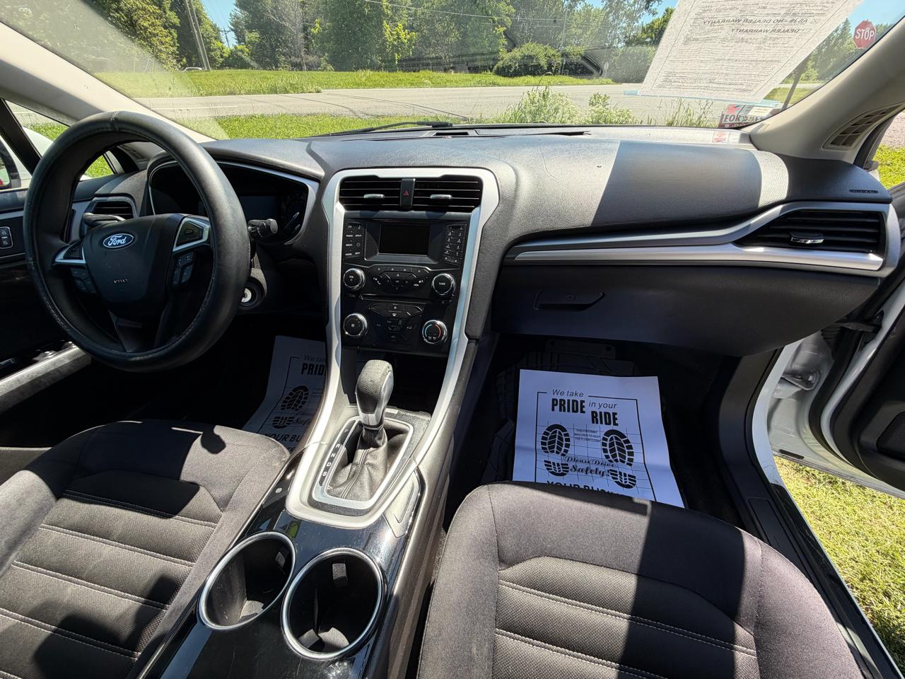 Ford Fusion SE 2014