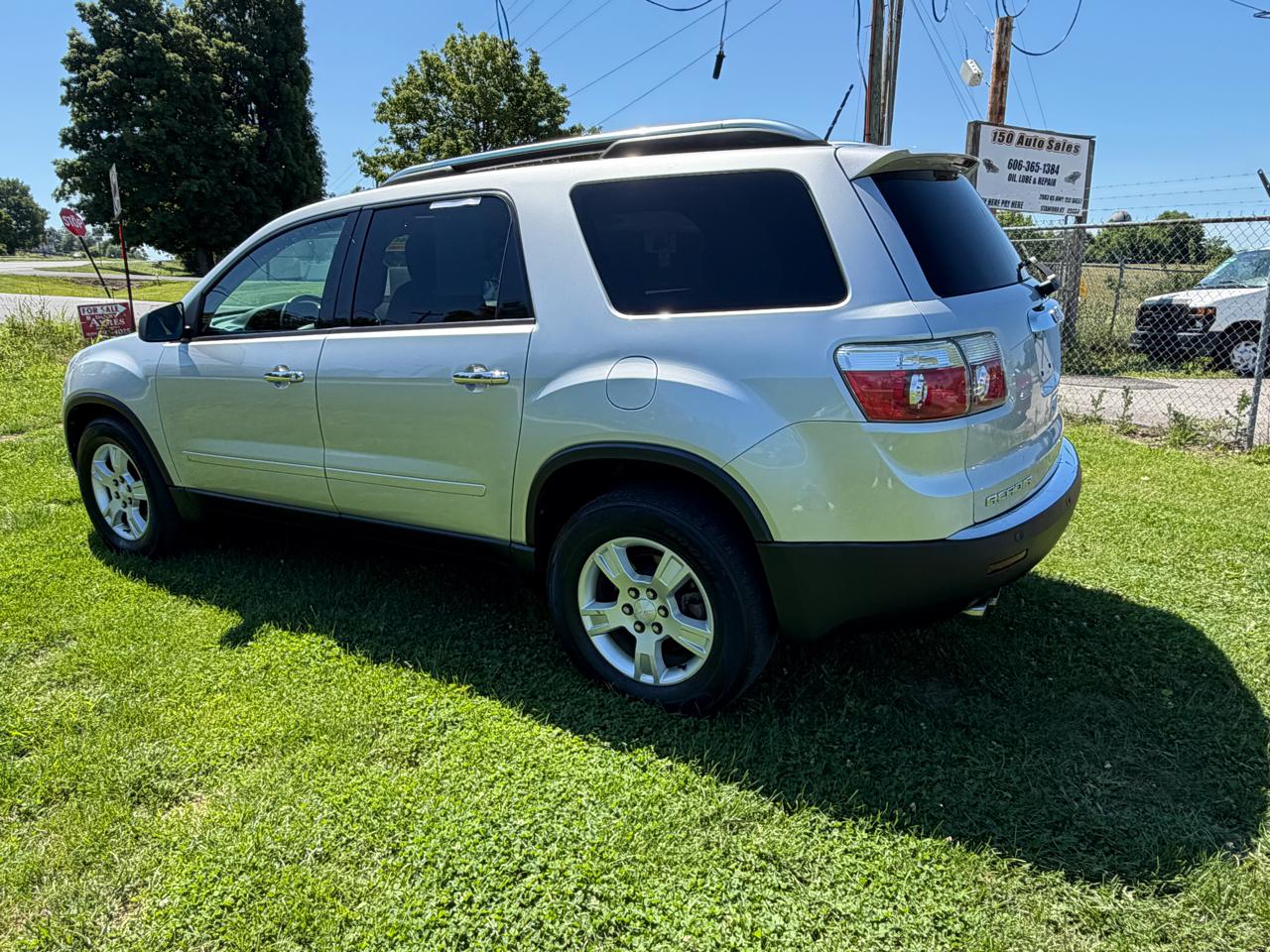 GMC Acadia SLE-1 FWD 2009