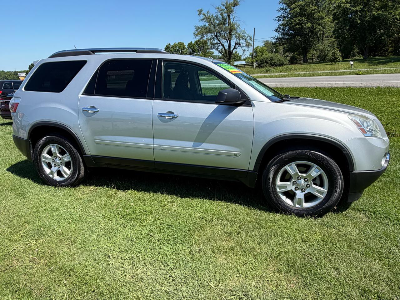 GMC Acadia SLE-1 FWD 2009