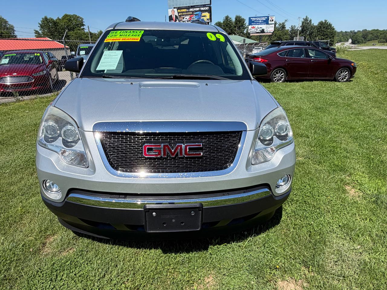 GMC Acadia SLE-1 FWD 2009