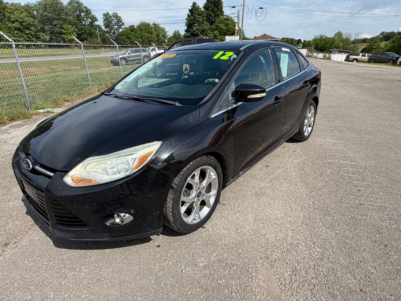 Ford Focus SEL Sedan 2012
