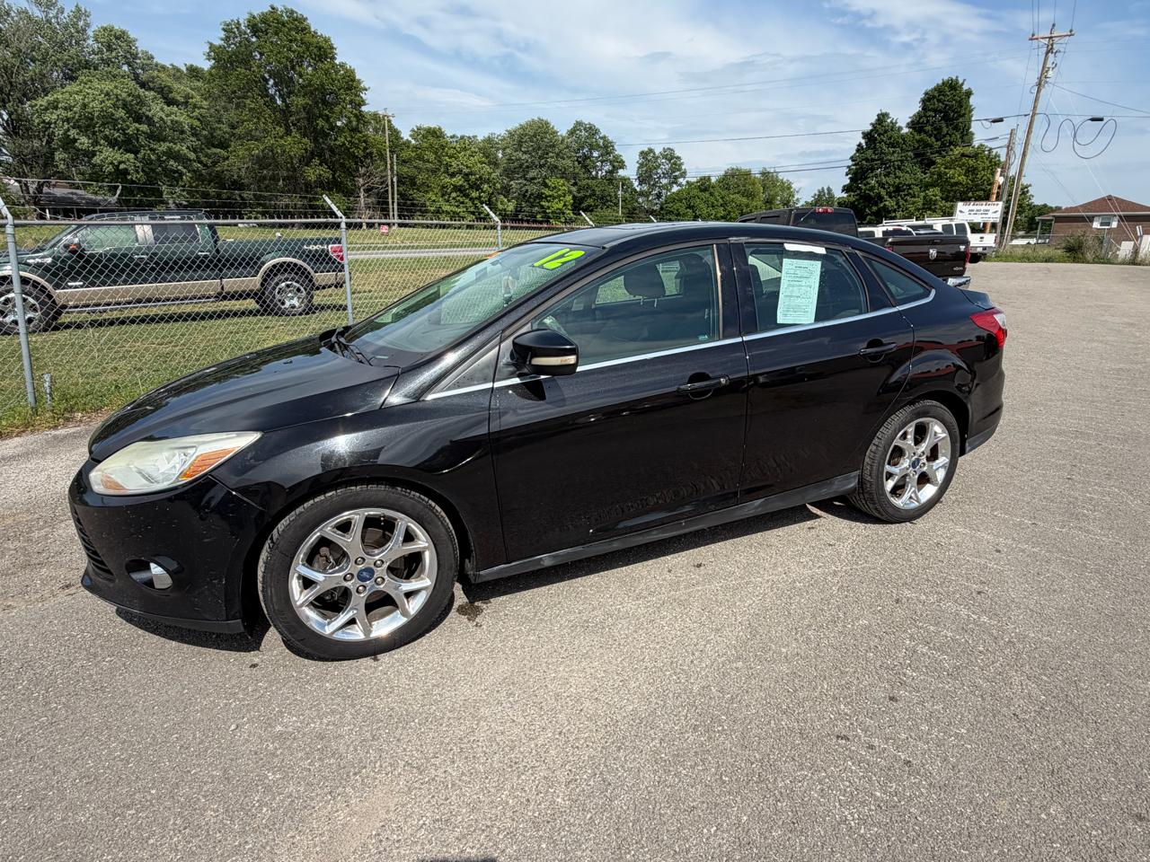 Ford Focus SEL Sedan 2012