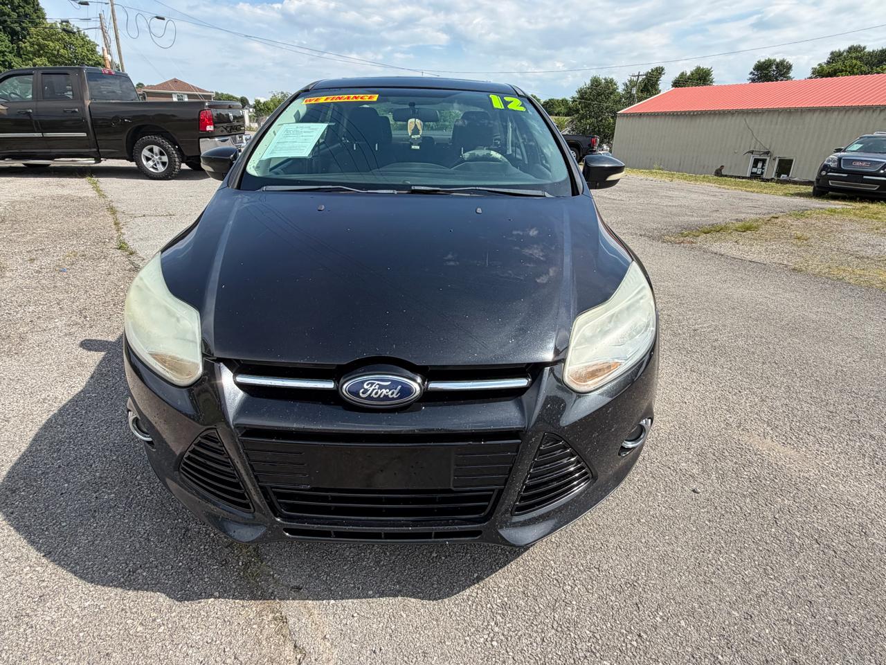 Ford Focus SEL Sedan 2012