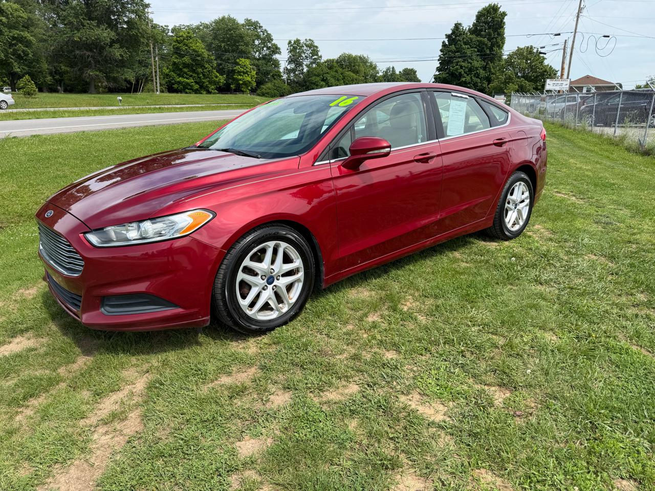 2016 Ford Fusion SE