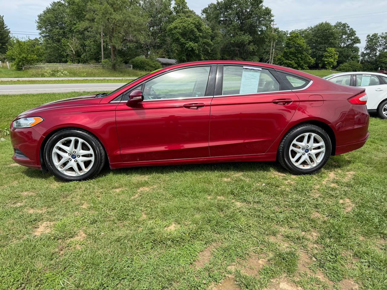 Ford Fusion SE 2016