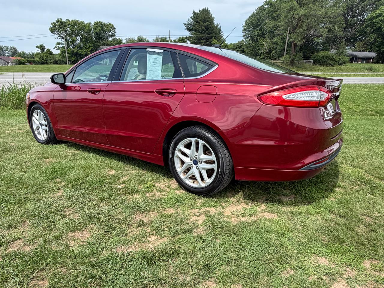 Ford Fusion SE 2016