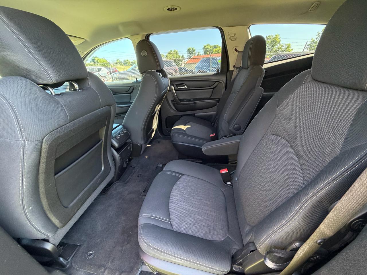 Chevrolet Traverse 1LT FWD 2015
