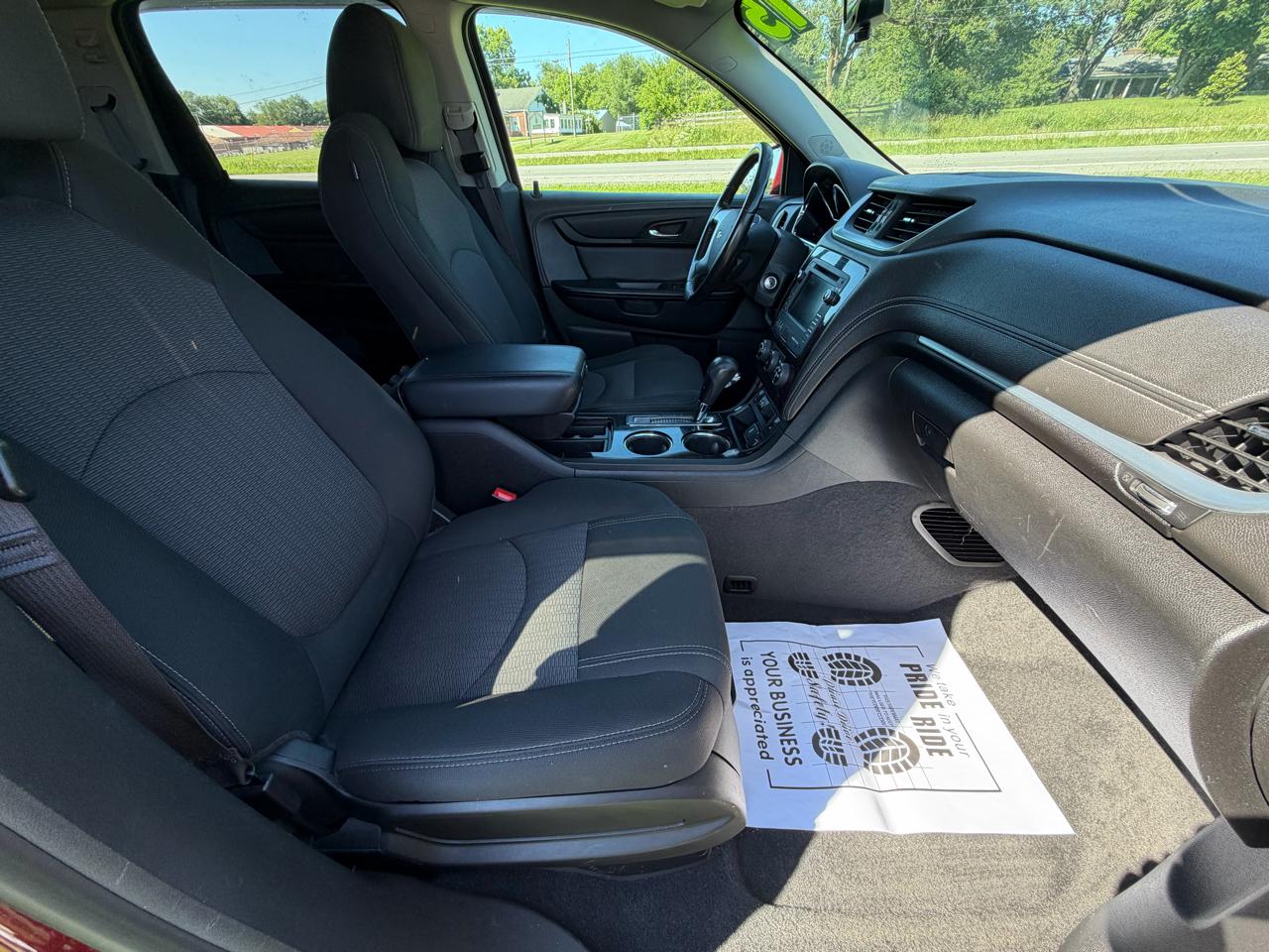 Chevrolet Traverse 1LT FWD 2015