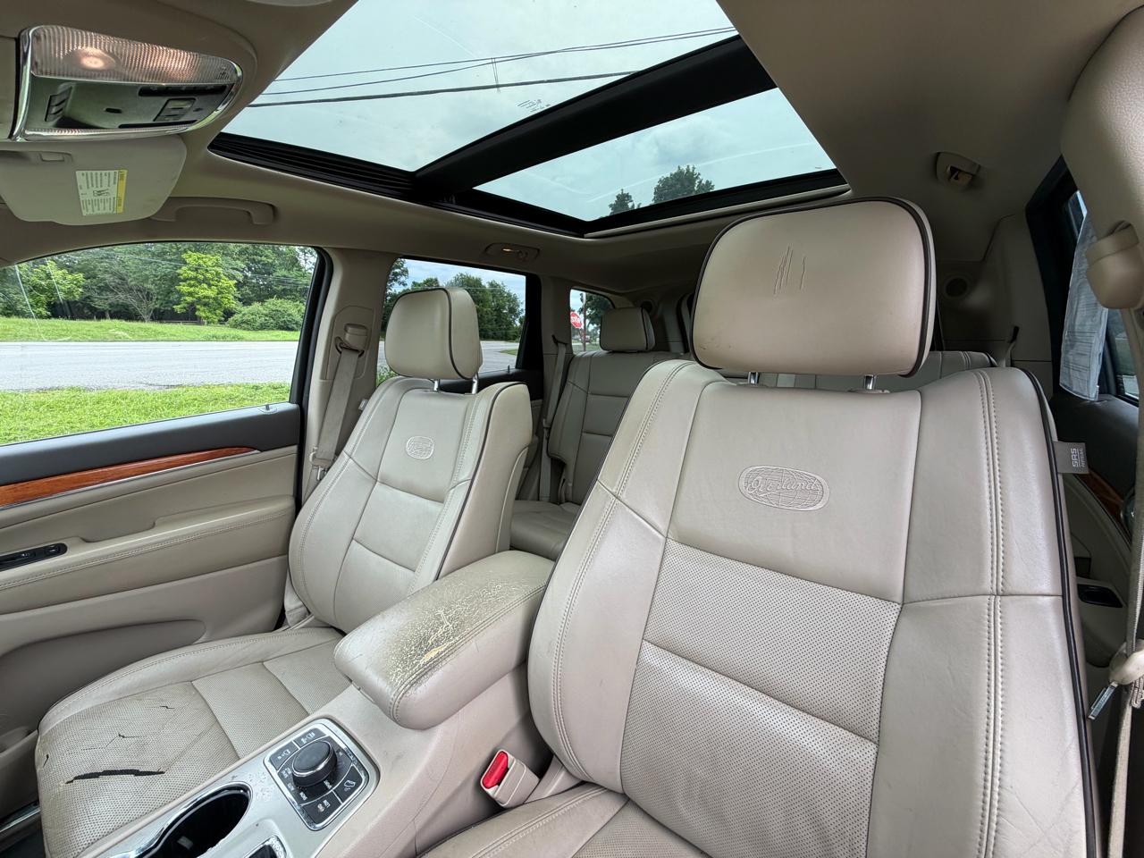 Jeep Grand Cherokee Overland 4WD 2012