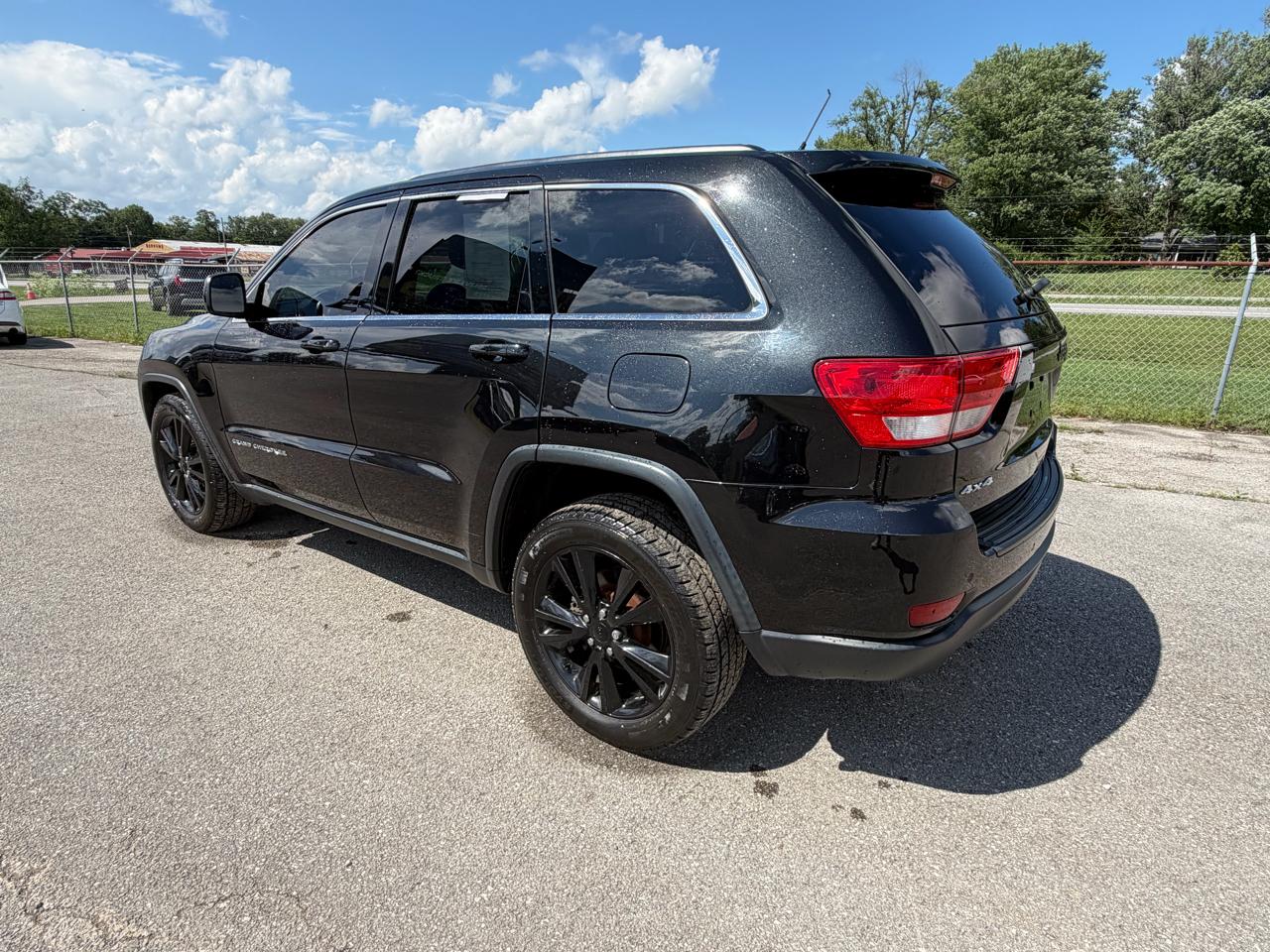 Jeep Grand Cherokee Laredo Altitude 4x4 2012