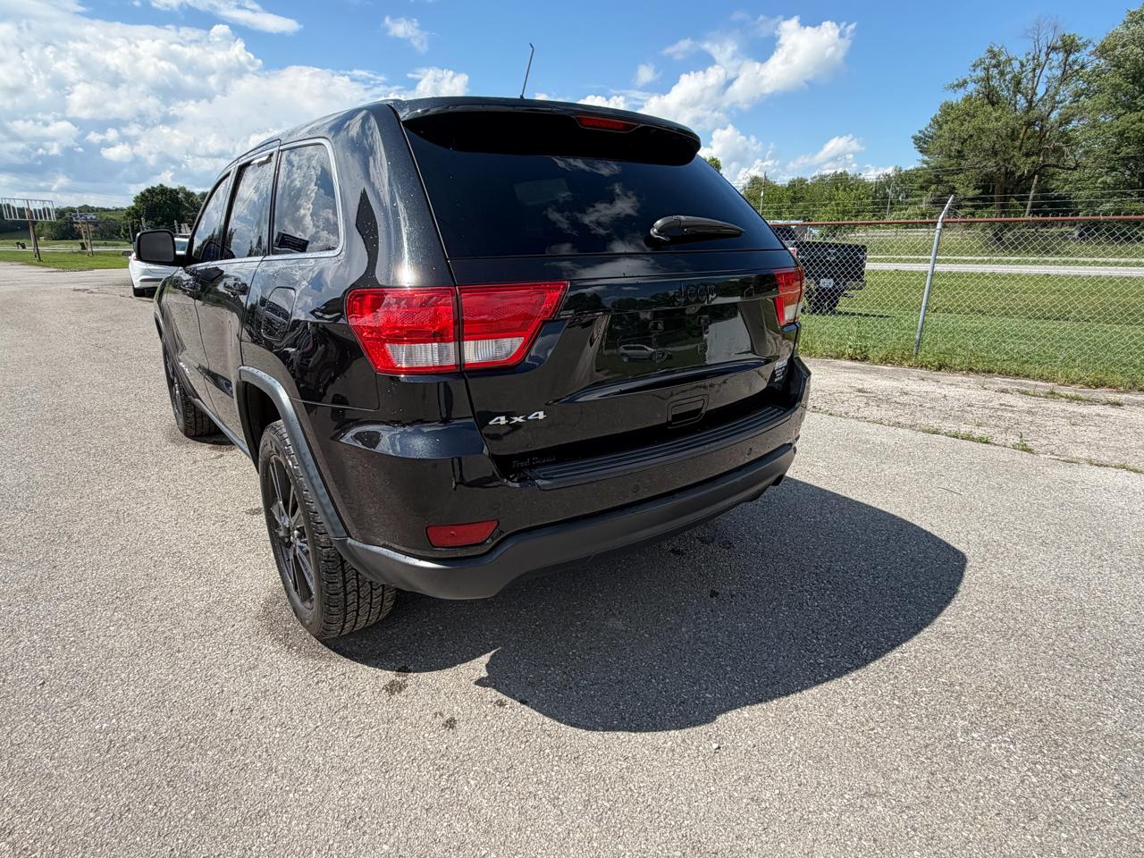 Jeep Grand Cherokee Laredo Altitude 4x4 2012