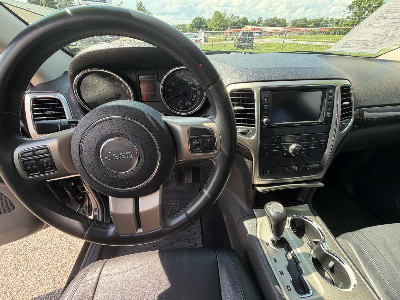 Jeep Grand Cherokee Laredo Altitude 4x4 2012