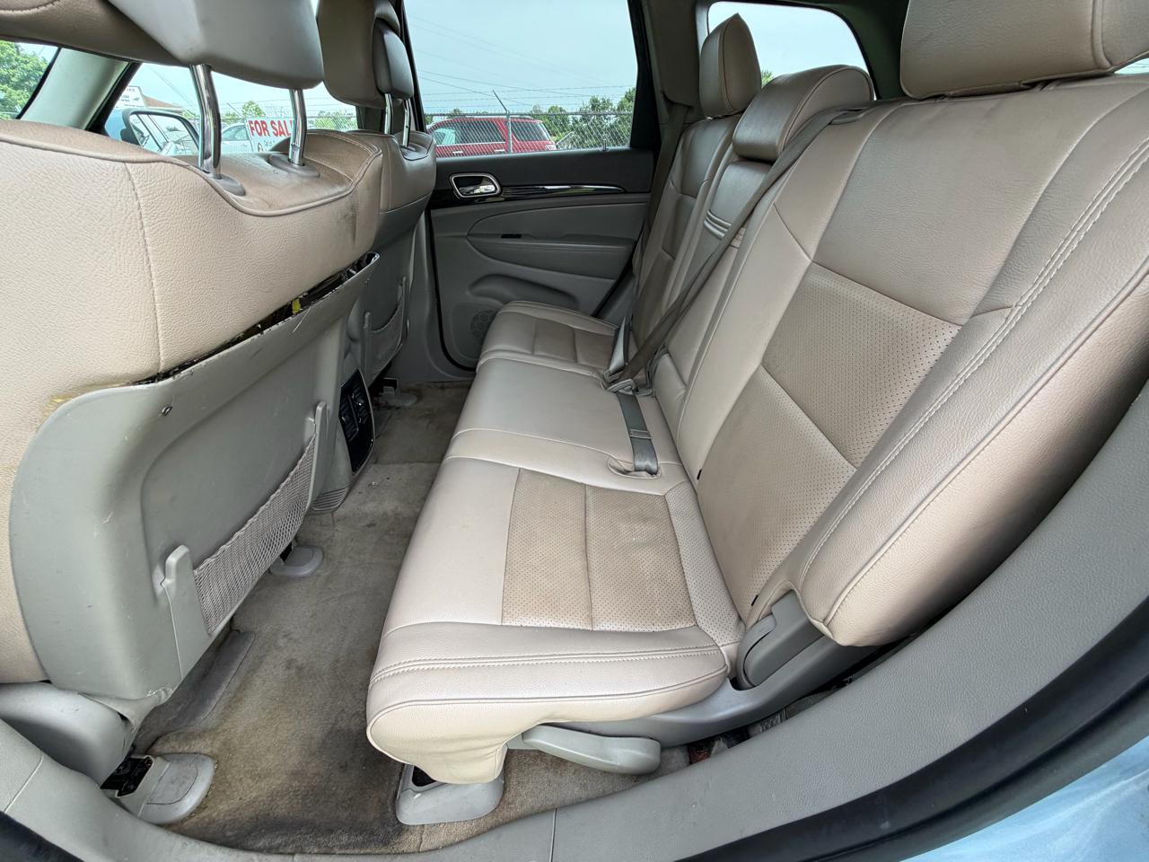 Jeep Grand Cherokee Laredo 2WD 2013