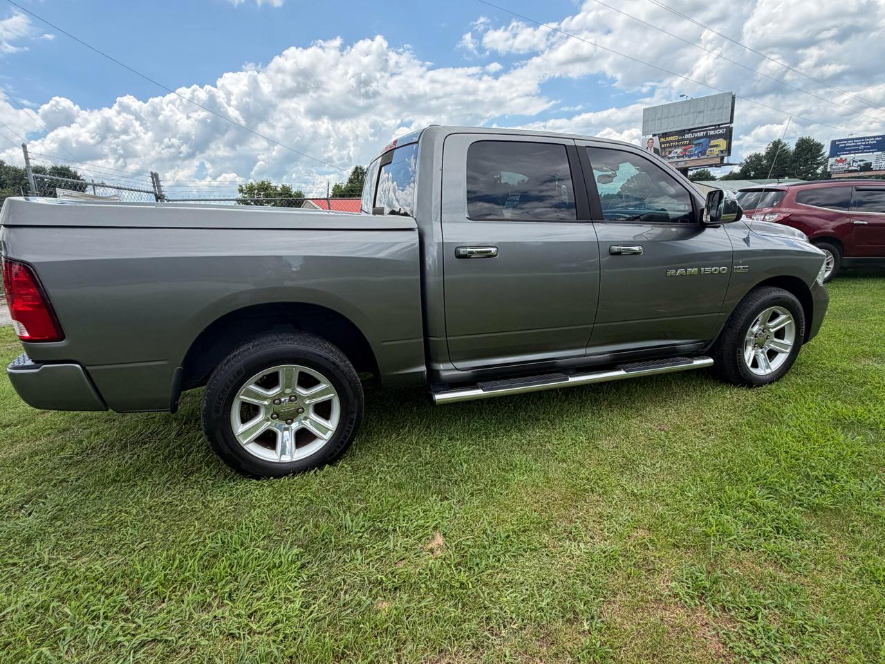 RAM 1500 Limited 4x4 Crew Cab 5'7" Box 2012
