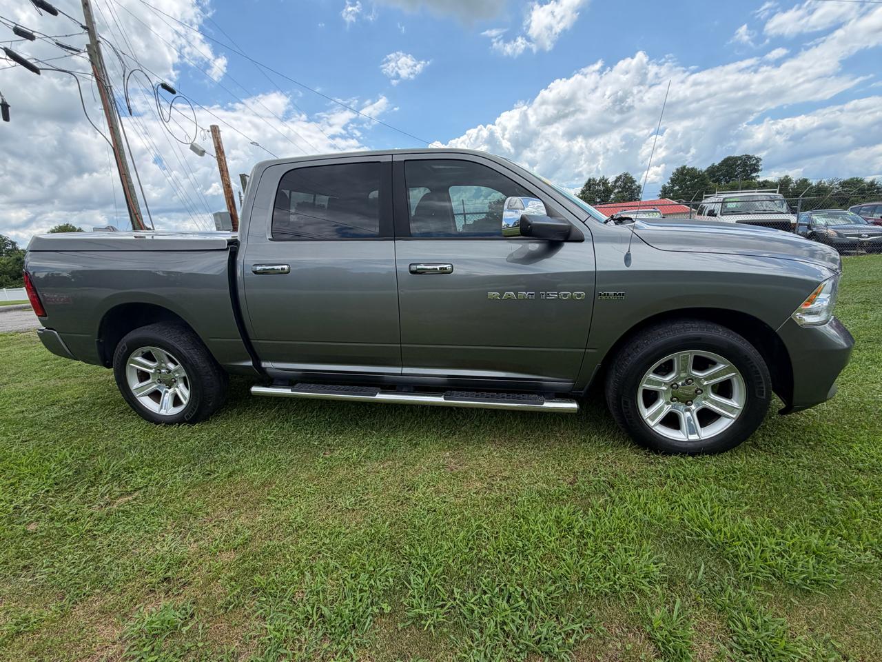 RAM 1500 Limited 4x4 Crew Cab 5'7" Box 2012