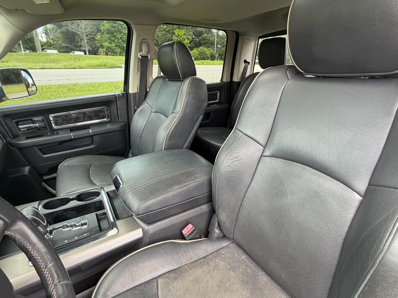 RAM 1500 Limited 4x4 Crew Cab 5'7" Box 2012