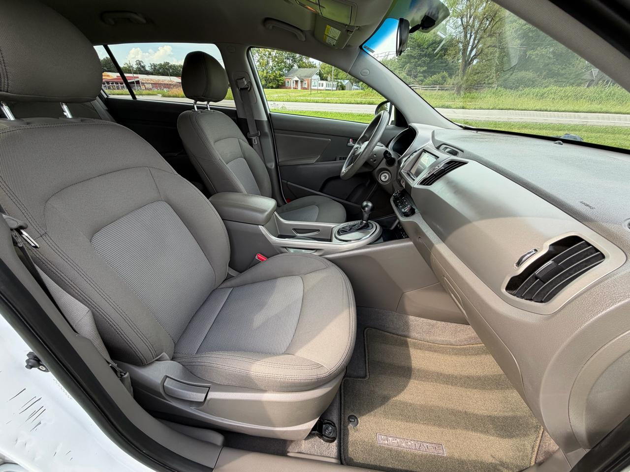 Kia Sportage 2WD 4dr LX 2015