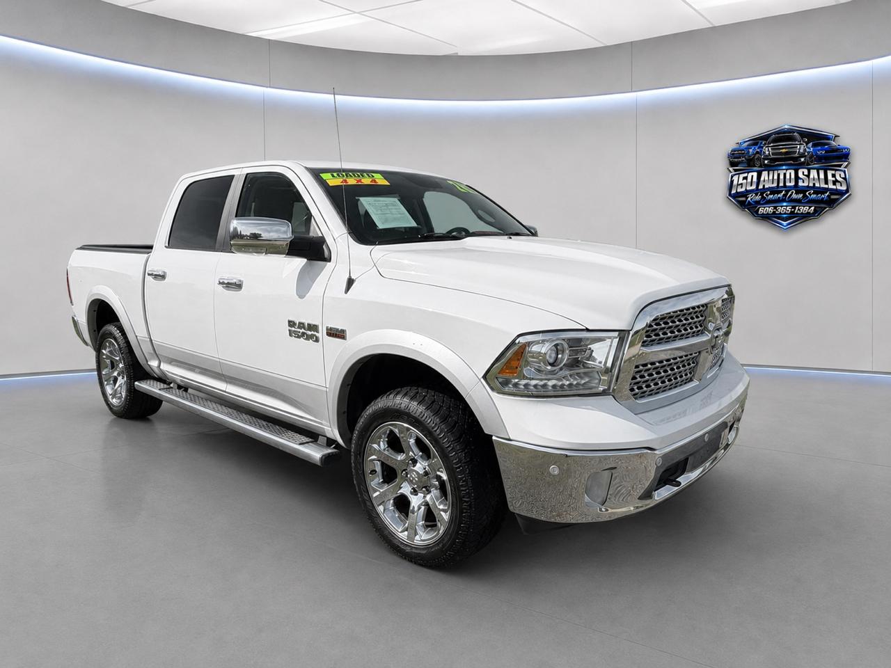 RAM 1500 Laramie 4x4 Crew Cab 5'7" Box 2017