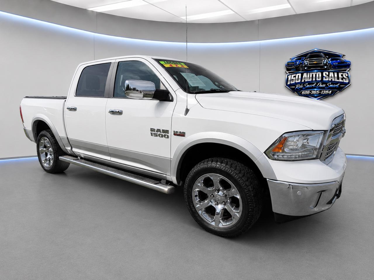 RAM 1500 Laramie 4x4 Crew Cab 5'7" Box 2017
