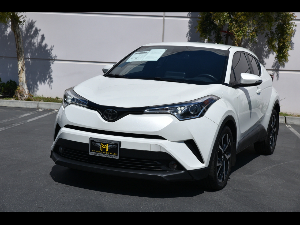 Toyota C-HR XLE FWD (Natl) 2019