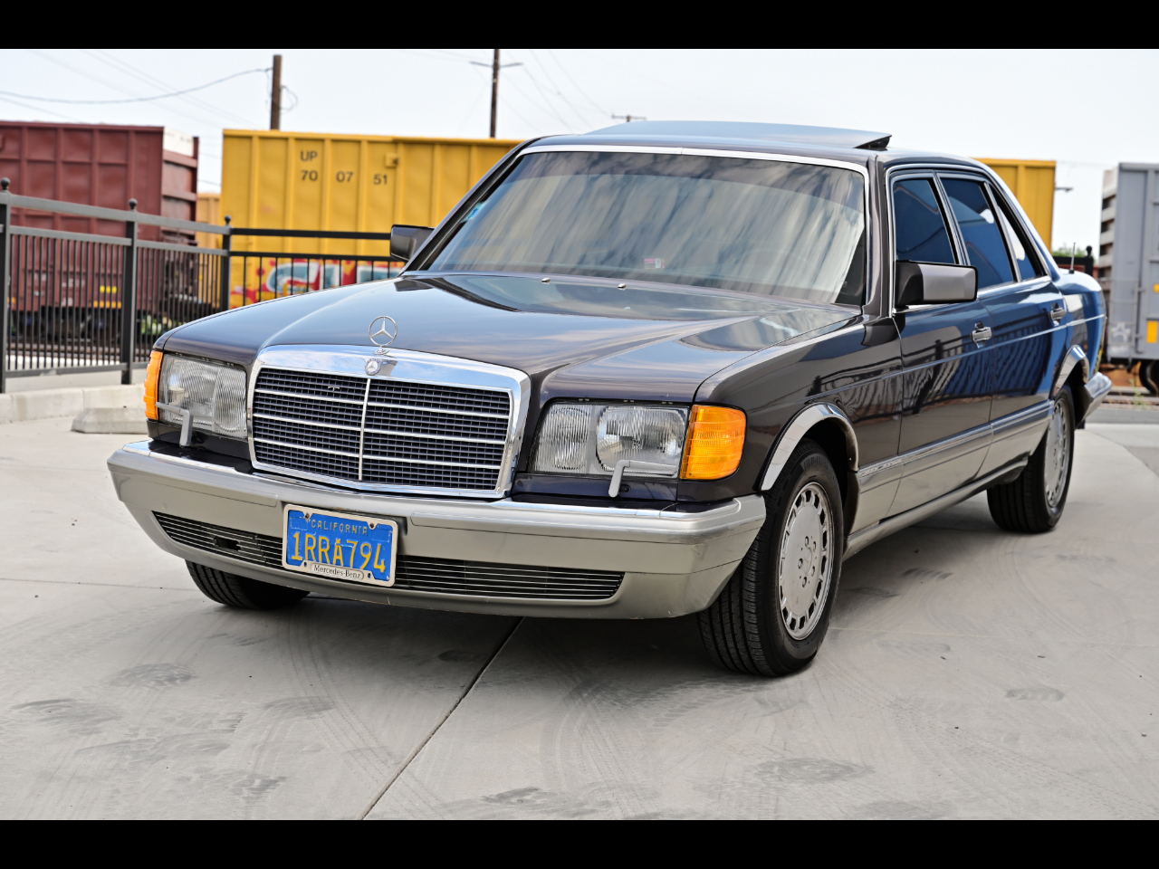 Mercedes-Benz 560