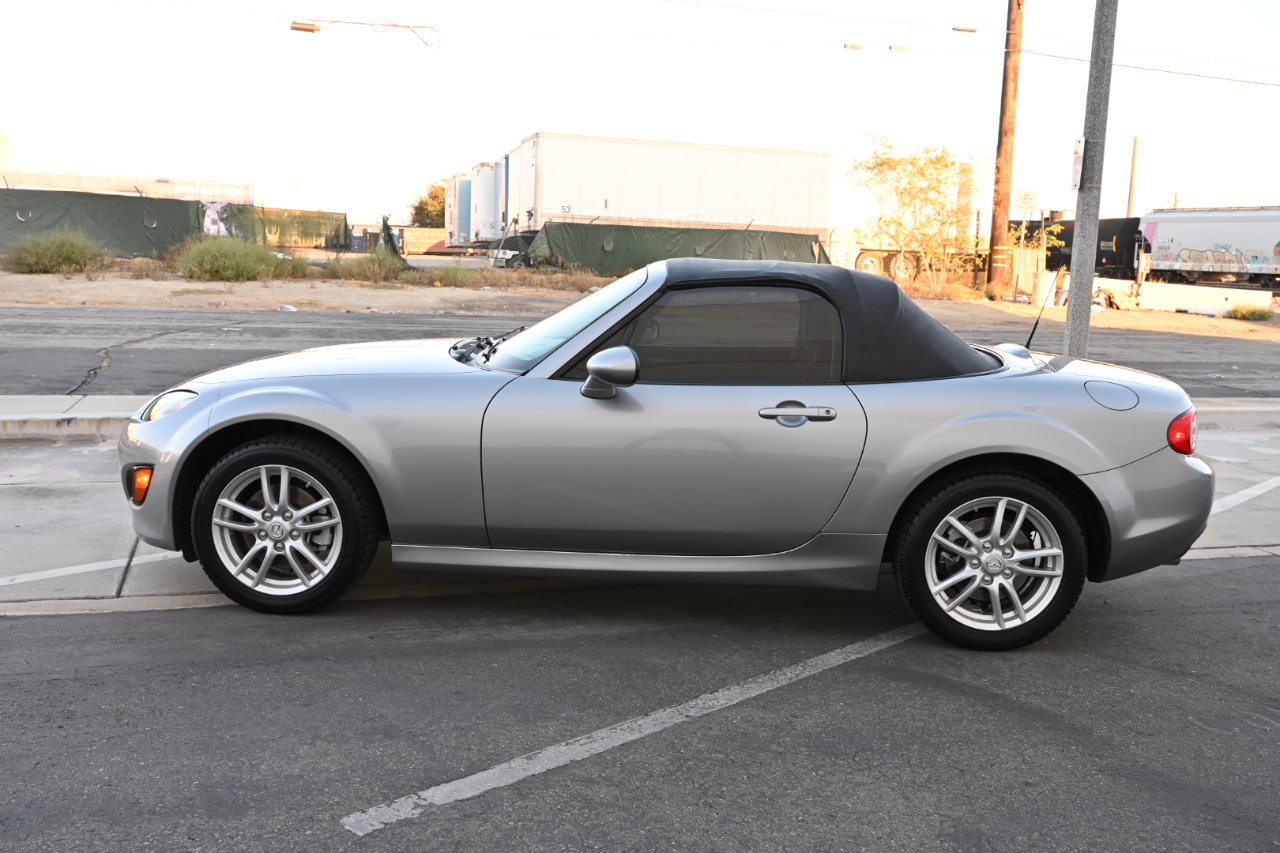 2009 Mazda MX-5 Miata Miata Sport photo 3