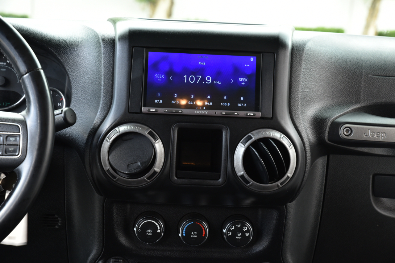 Jeep Wrangler Unlimited  2015