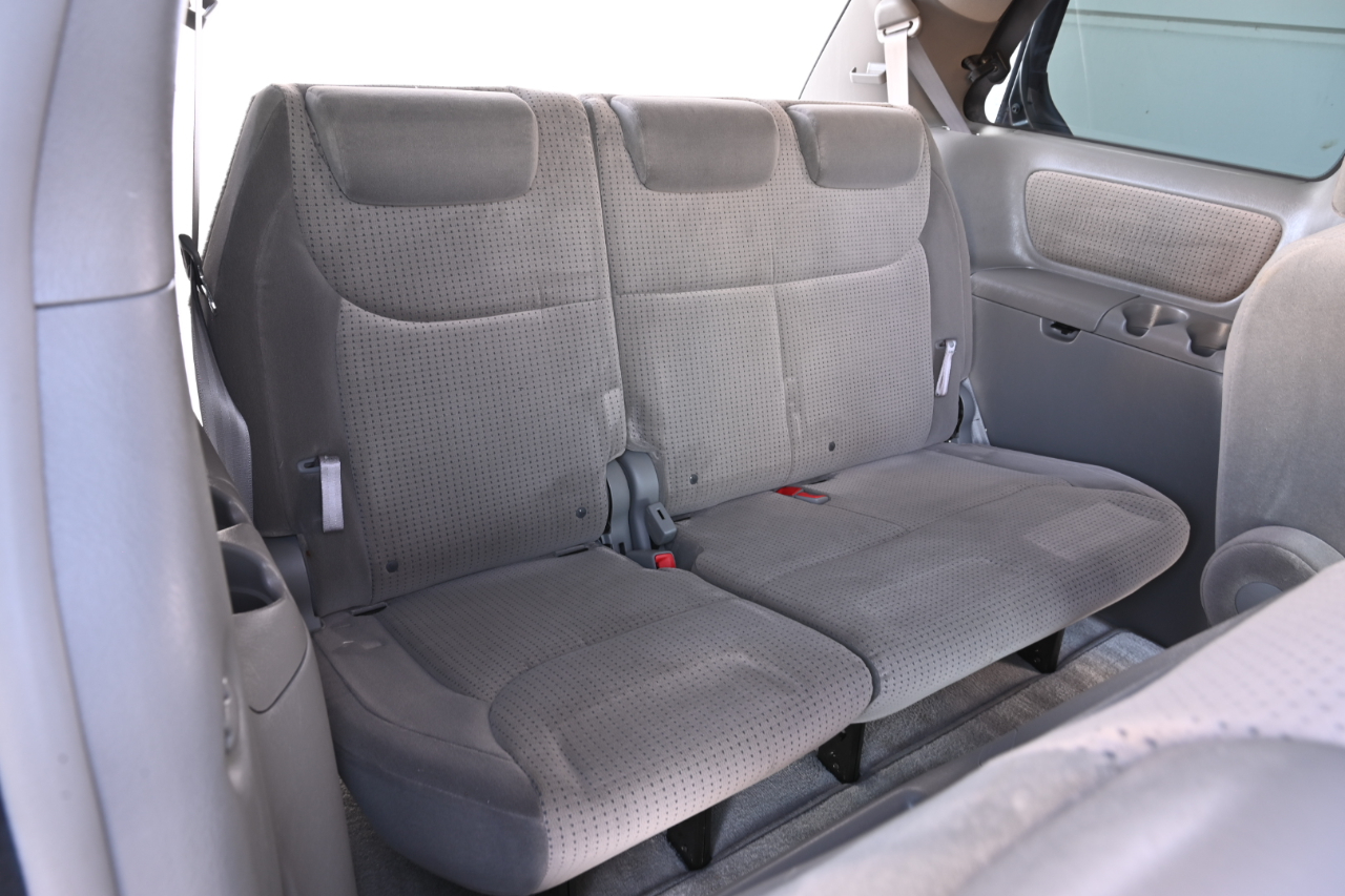 Toyota Sienna  2010 Toyota Sienna  2010