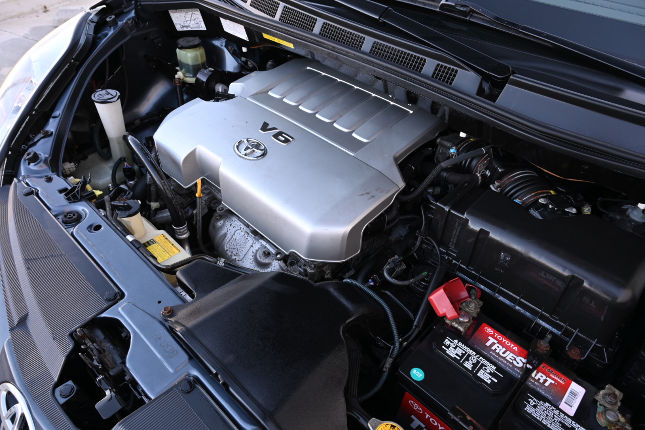 Toyota Sienna  2010 Toyota Sienna  2010