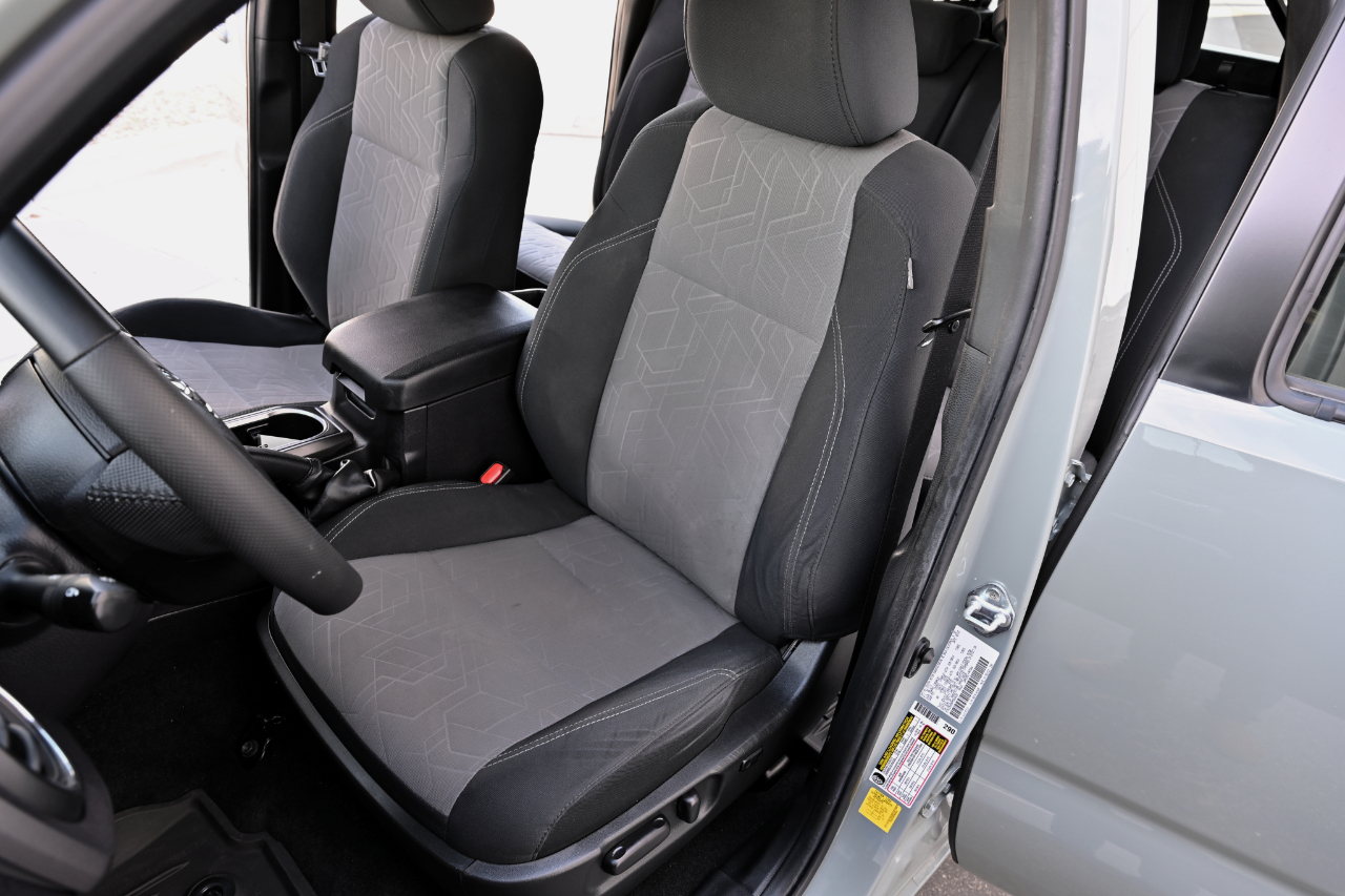 Toyota Tacoma 4WD  2023