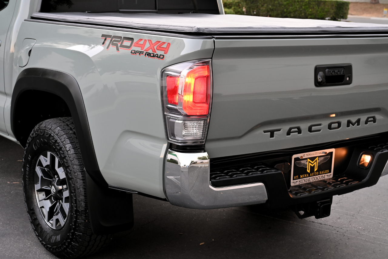Toyota Tacoma 4WD  2023