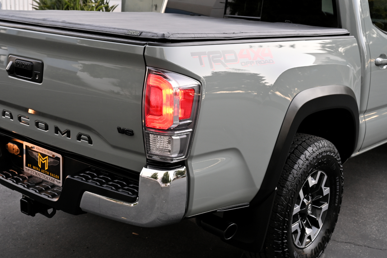 Toyota Tacoma 4WD  2023