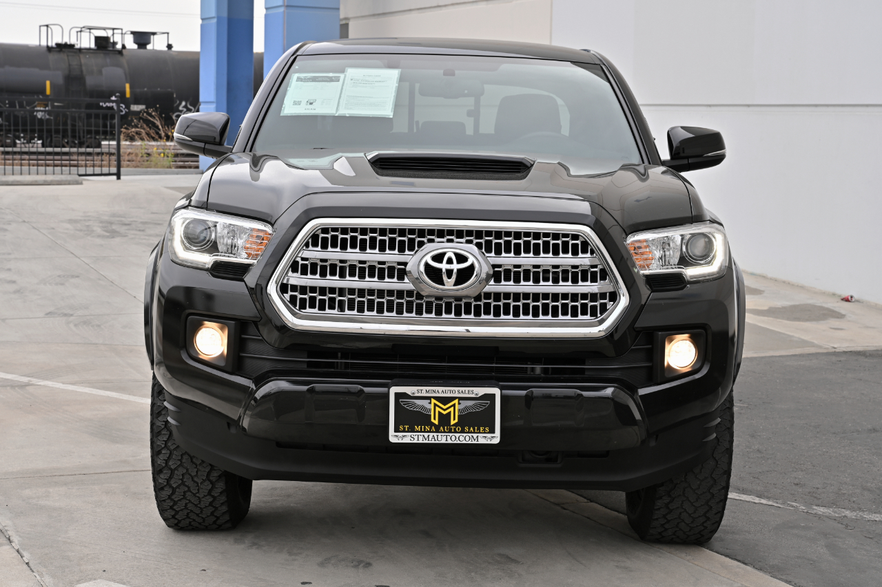 Toyota Tacoma  2016