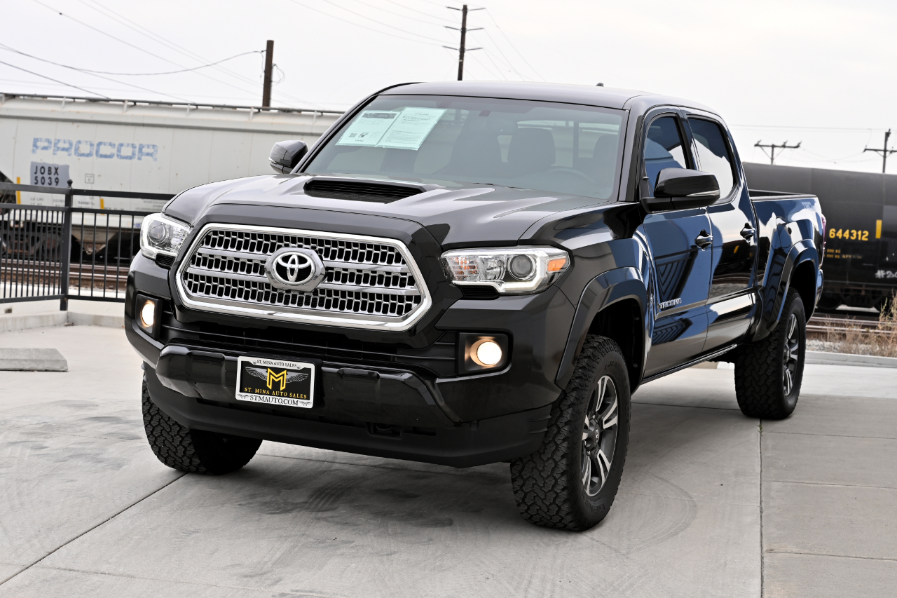 Toyota Tacoma  2016