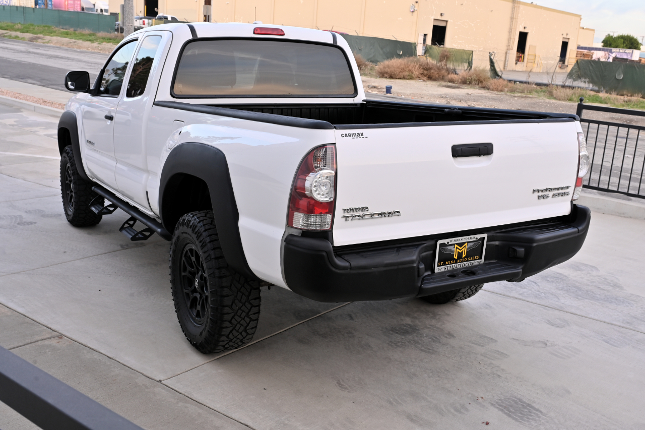 Toyota Tacoma  2010