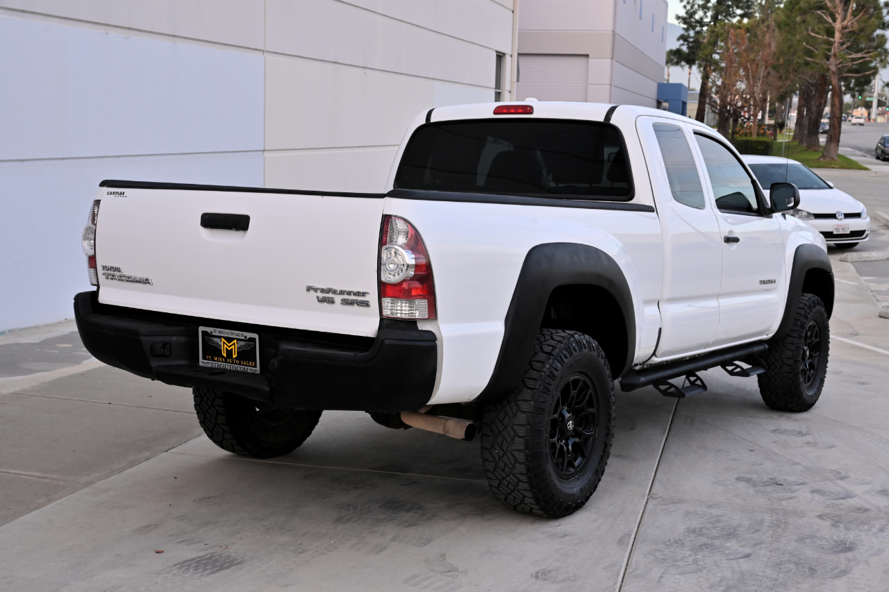 Toyota Tacoma  2010