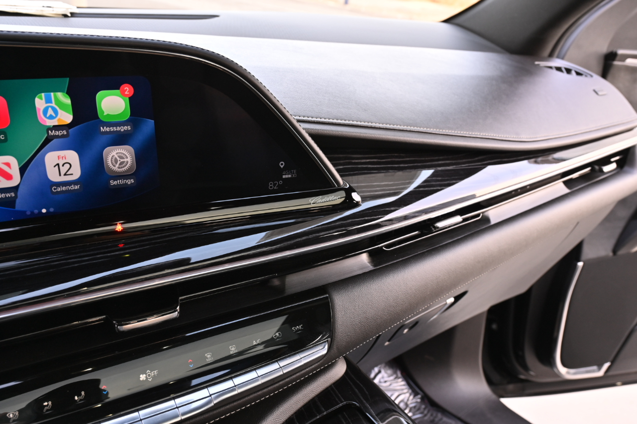 Cadillac Escalade  2021